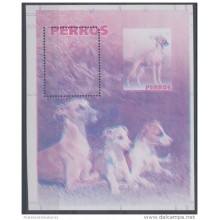 2006.125 CUBA 2006 MNH IMPERFORATED PROOF SPECIAL SHEET. PERROS. DOG. WHIPPET. PERFORATION ERROR. WITHOUT COLOR.