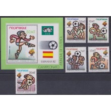 F-EX65869 MOZAMBIQUE MNH 1982 SPAIN SOCCER FOOTBALL WORLD CHAMPIONSHIP.