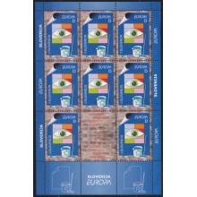 F-EX64793 SLOVENIA MNH 2003 EUROPA CEPT POSTER ART MINI SHEET.