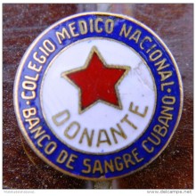 PIN-41 CUBA HISTORICAL PIN COLEGIO DE  MEDICOS. DONANTES. MEDICINE