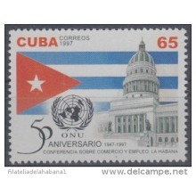 1997.9- * CUBA 1997. MNH. 50 ANIV ONU. UN. CONFERENCIA DE COMERCIO Y EMPLEO. CAPITOLIO NACIONAL. BANDERA. FLAG.