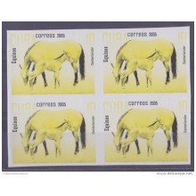 2005.230 CUBA 2005 PROOF ERROR MNH CABALLOS HORSE PAIR WITHOUT COLOR
